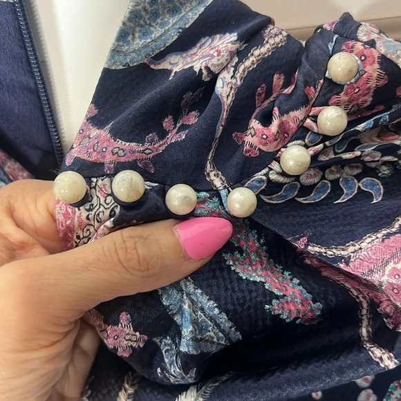 Thurley Long Sleeve High Neck Blouse size 6 Rent The Runway - Picture 7 of 7